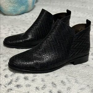 Marroqui Sanchez Black Ankle Boots for Women